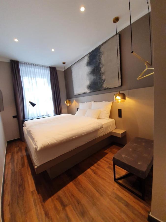 Munich Rooms Hotel Exterior photo