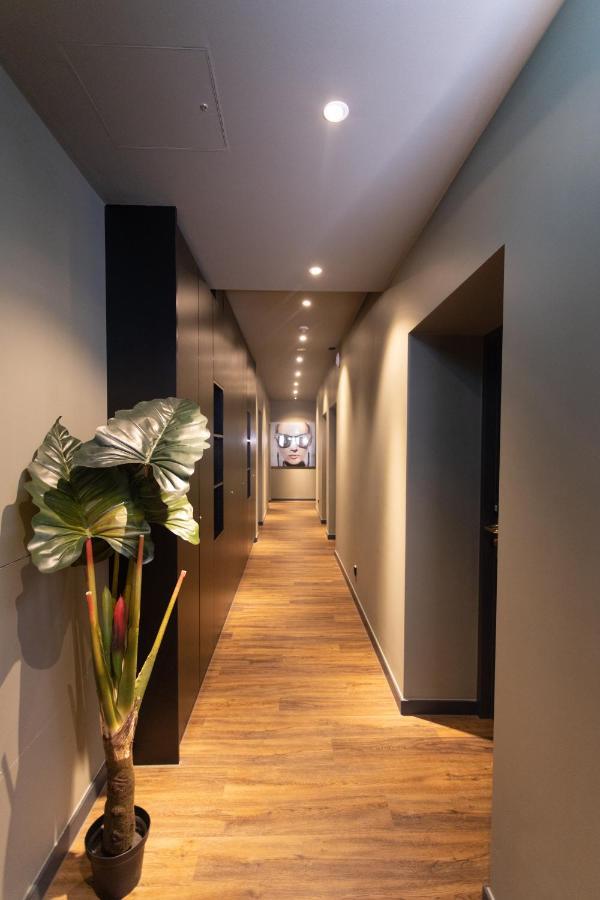 Munich Rooms Hotel Exterior photo